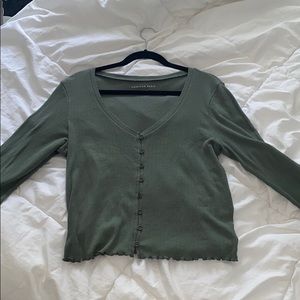 Ribbed button crop top